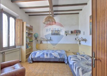 Camera / camera da letto - Casa semi indipendente Via Giulio cesare
 
14, Bucine - foto 7