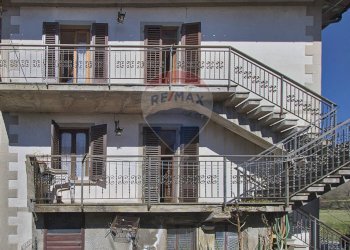 Edificio all\'aperto - Casa semi indipendente Via Giulio cesare
 
14, Bucine - foto 18