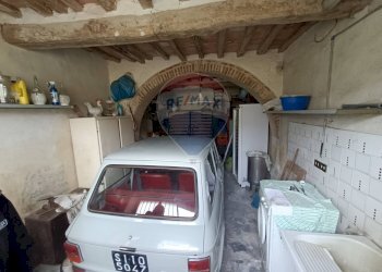 Parcheggio - Casa semi indipendente Via Giulio cesare
 
14, Bucine - foto 23