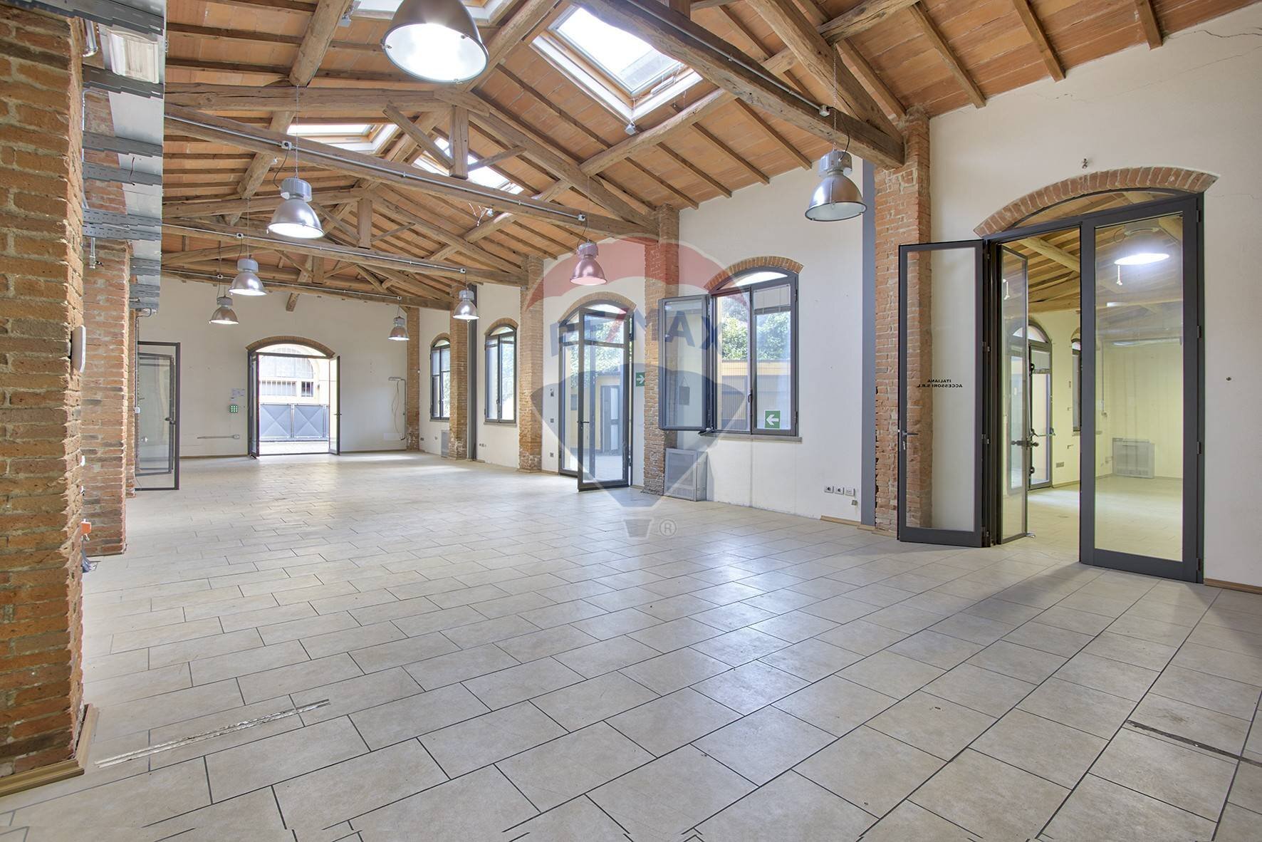 Stanza vuota - Laboratorio Piazza Donatori di Sangue
 
13, Montevarchi - foto 1