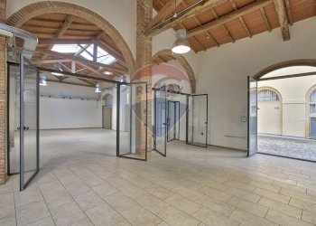 Stanza vuota - Laboratorio Piazza Donatori di Sangue
 
13, Montevarchi - foto 3