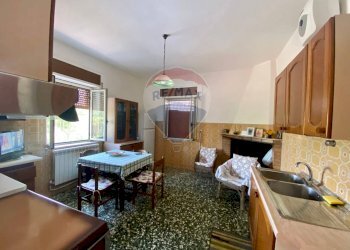 Cucina - Villa CONTRADA GABELLUCCIA
 
SNC, Corigliano-Rossano - foto 34