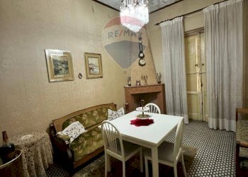 Sala da pranzo - Casa indipendente VIA Piazza Monumento, San Demetrio Corone - foto 7