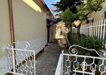 Terrazza - Casa indipendente VIA Piazza Monumento, San Demetrio Corone - foto 15