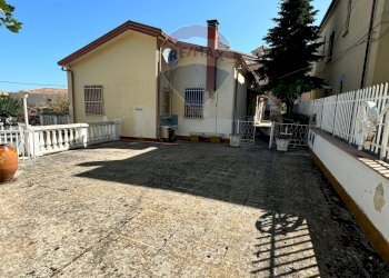 Casa all\'aperto - Casa indipendente VIA Piazza Monumento, San Demetrio Corone - foto 17