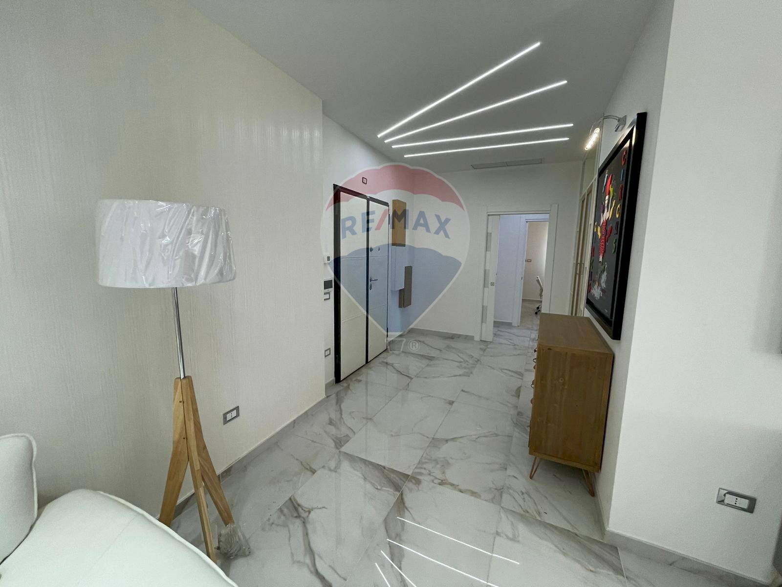 Hall / corridoio - Attico via Puglia
 
5, Corigliano-Rossano - foto 3