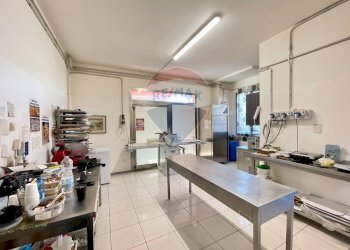 Cucina - Attività Commerciale Piazza dell'Unione Europea
15, Montelupo Fiorentino - foto 12