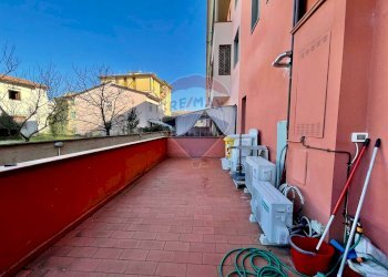 Terrazza - Attività Commerciale Piazza dell'Unione Europea
15, Montelupo Fiorentino - foto 20