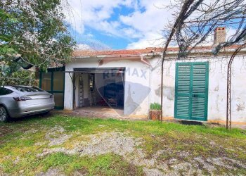 GARAGE - Villa località Biagioni
 
42/43, Altopascio - foto 43