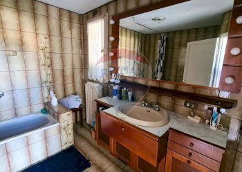 BAGNO - Villa località Biagioni
 
42/43, Altopascio - foto 30