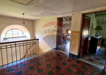 DISIMPEGNO al secondo piano - Villa località Biagioni
 
42/43, Altopascio - foto 35