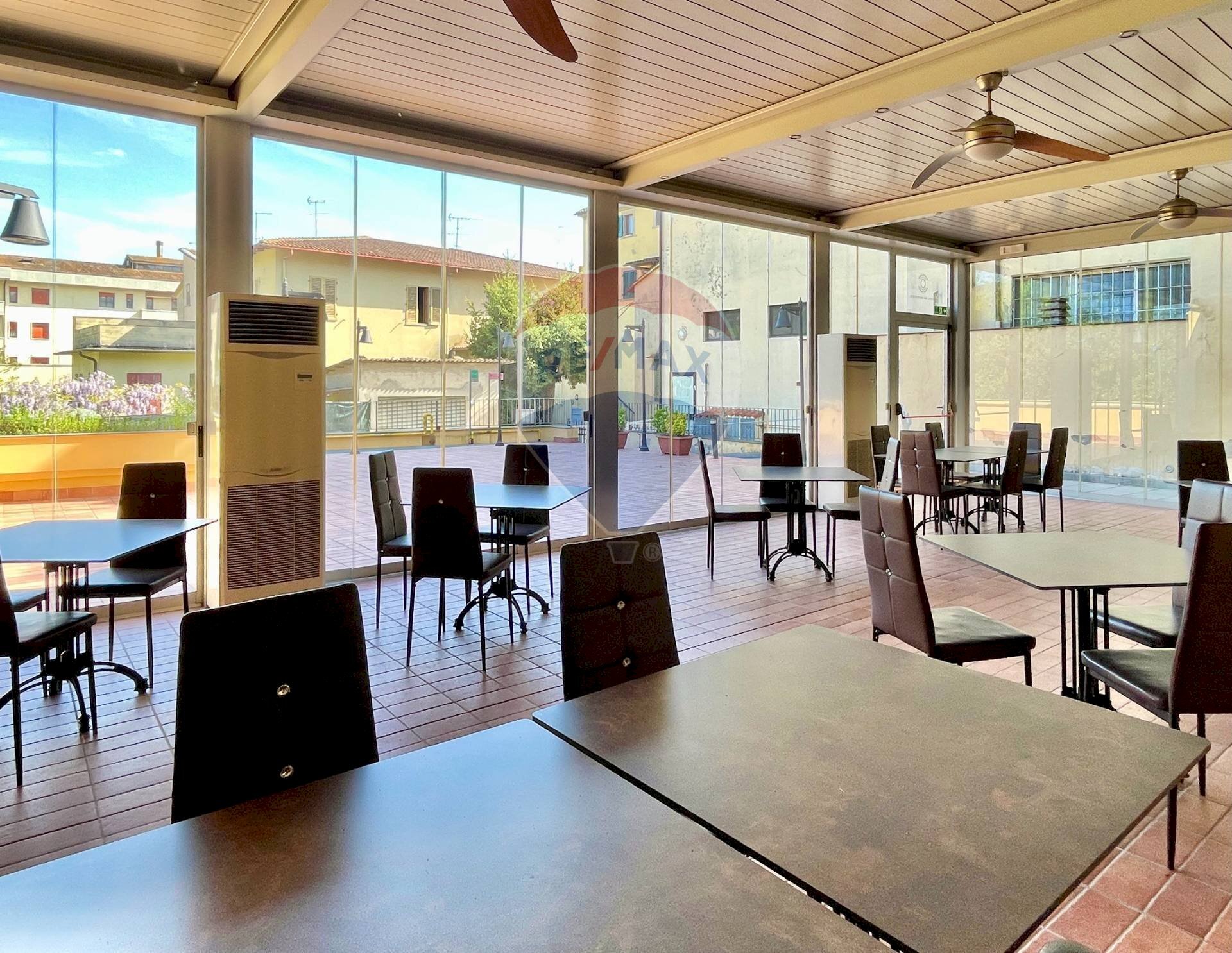 veranda - Locale Commerciale piazza Berni
13, Lamporecchio - foto 3