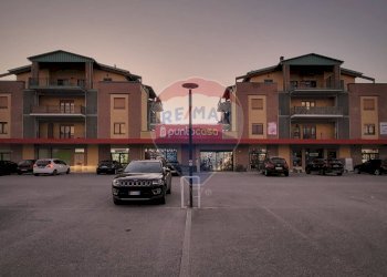 Edificio all\'aperto - Attico Viale Ponte Nestore
 
45, Marsciano - foto 17