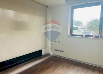 Stanza vuota - Shop Via Los Angeles
 
37, Assisi - photo 12