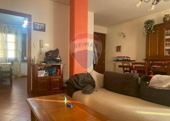 Sala da pranzo - Casa semi indipendente Città di Castello - foto 7