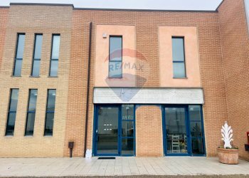 Casa all\'aperto - Locale Commerciale Magione - foto 3