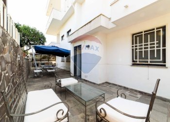 Terrazza - Villa Viale degli Aranci, Sant'Egidio del Monte Albino - foto 9