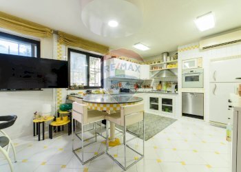 Cucina - Villa Viale degli Aranci, Sant'Egidio del Monte Albino - foto 11