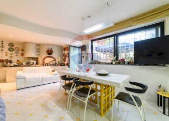 Sala da pranzo - Villa Viale degli Aranci, Sant'Egidio del Monte Albino - foto 12