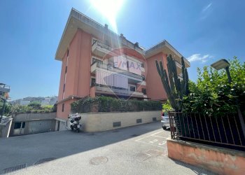 Edificio all\'aperto - Four-room apartment Via Cicalesi, Nocera Inferiore - photo 1