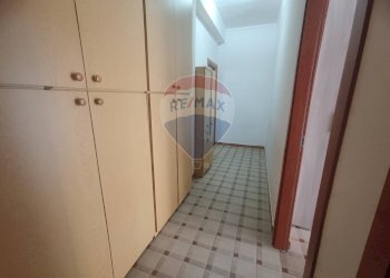 Hall / corridoio - Apartment VIA RAFFAELE LIBROIA
 
106, Nocera Inferiore - photo 13