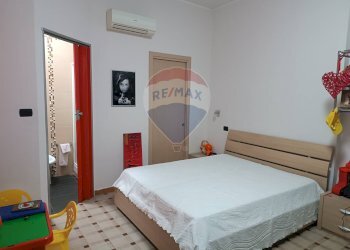 Camera / camera da letto - Apartment VIA RAFFAELE LIBROIA
 
106, Nocera Inferiore - photo 25