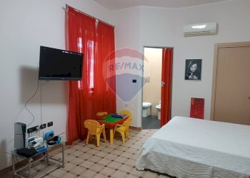 Camera / camera da letto - Apartment VIA RAFFAELE LIBROIA
 
106, Nocera Inferiore - photo 26