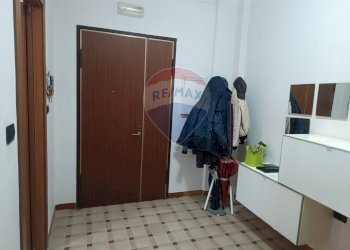 Hall / corridoio - Apartment VIA RAFFAELE LIBROIA
 
106, Nocera Inferiore - photo 27