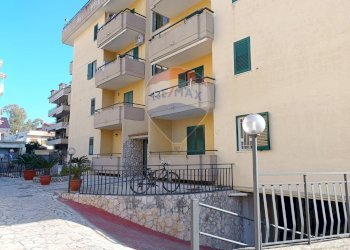 Edificio all\'aperto - Apartment VIA TOMMASO CAUCIELLO
 
24, Pagani - photo 4