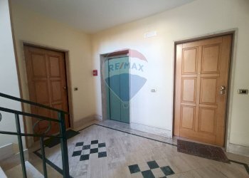 Ricezione / Lobby - Apartment VIA TOMMASO CAUCIELLO
 
24, Pagani - photo 7