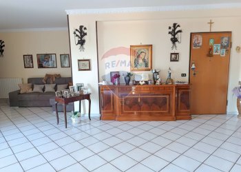 Soggiorno - Apartment VIA TOMMASO CAUCIELLO
 
24, Pagani - photo 13