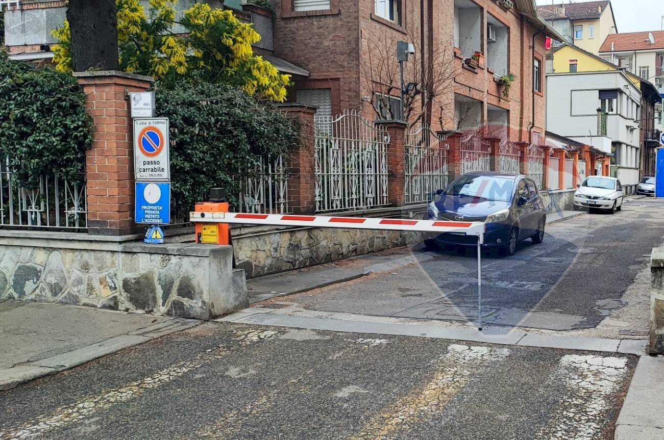 Edificio all\'aperto - Box Via Capriolo
 
5, Torino - foto 2