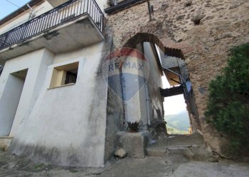 Casa all\'aperto - Casa semi indipendente via vincenzo julia
 
snc, San Marco Argentano - foto 2