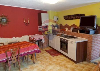 Cucina - Casa semi indipendente via ronchi inferiore
 
20, Cuorgnè - foto 9