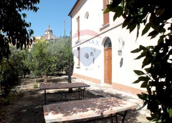 Casa all\'aperto - Casa semi indipendente Via Nicola Guardiagrele
 
23, Chieti - foto 19