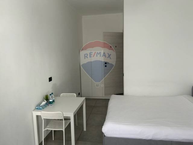 Camera / camera da letto - Attività Commerciale corso regina margherita
 
119, Torino - foto 1