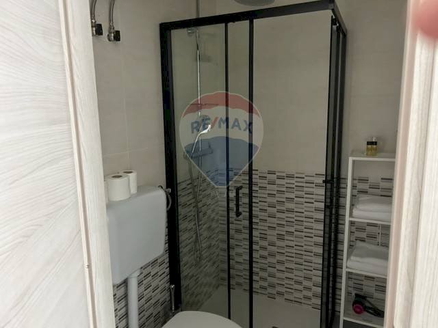 Bagno - Attività Commerciale corso regina margherita
 
119, Torino - foto 2