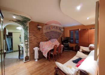 Sala da pranzo - Four-room apartment Borgata Arnodera
 
10, Gravere - photo 22