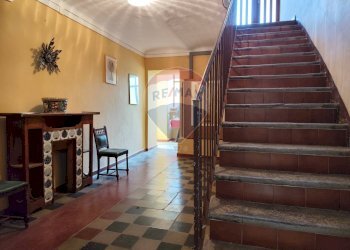 Scale - Four-room apartment Borgata Arnodera
 
10, Gravere - photo 27