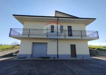 Casa all\'aperto - Villa cacce
 
snc, San Marco Argentano - foto 40
