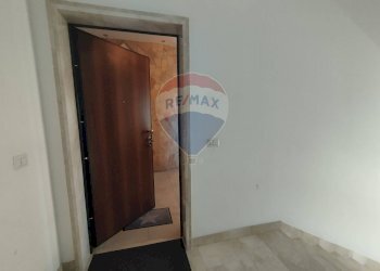 Stanza vuota - Appartamento via pietro de turra
 
7, Bisignano - foto 34