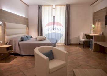 Camera / camera da letto - Hotel via borgodora
 
36, Torino - foto 2