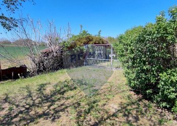 Giardino - Villa strada comunale crocetta
 
55, Castello di Annone - foto 11