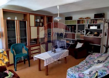 Soggiorno - Villa strada comunale crocetta
 
55, Castello di Annone - foto 21