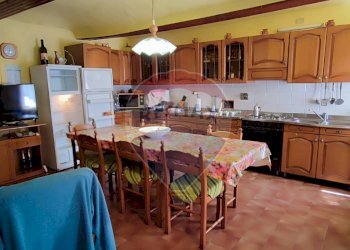 Cucina - Villa strada comunale crocetta
 
55, Castello di Annone - foto 22