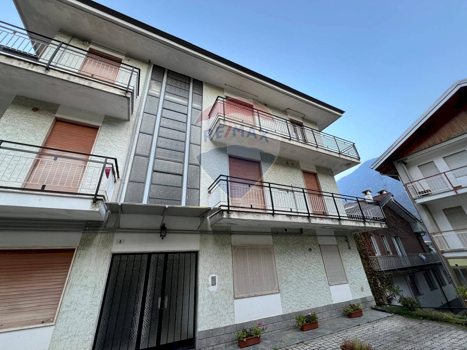 Edificio all\'aperto - Quadrilocale Via Nigra
snc, Sparone - foto 2