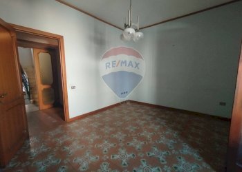 Stanza vuota - Casa indipendente via variante
 
snc, Roggiano Gravina - foto 13