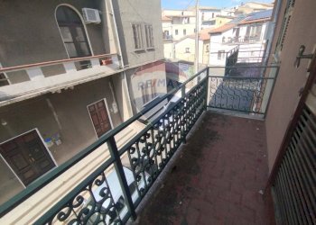 Balcone - Casa indipendente via variante
 
snc, Roggiano Gravina - foto 27