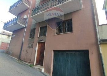 Edificio all\'aperto - Casa indipendente via variante
 
snc, Roggiano Gravina - foto 3