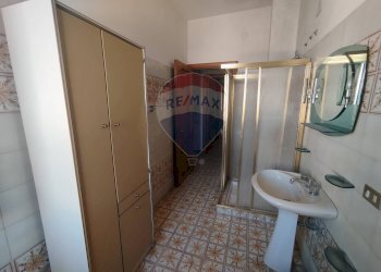 Bagno - Casa indipendente via variante
 
snc, Roggiano Gravina - foto 66